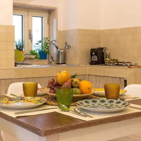 G25 Apartment